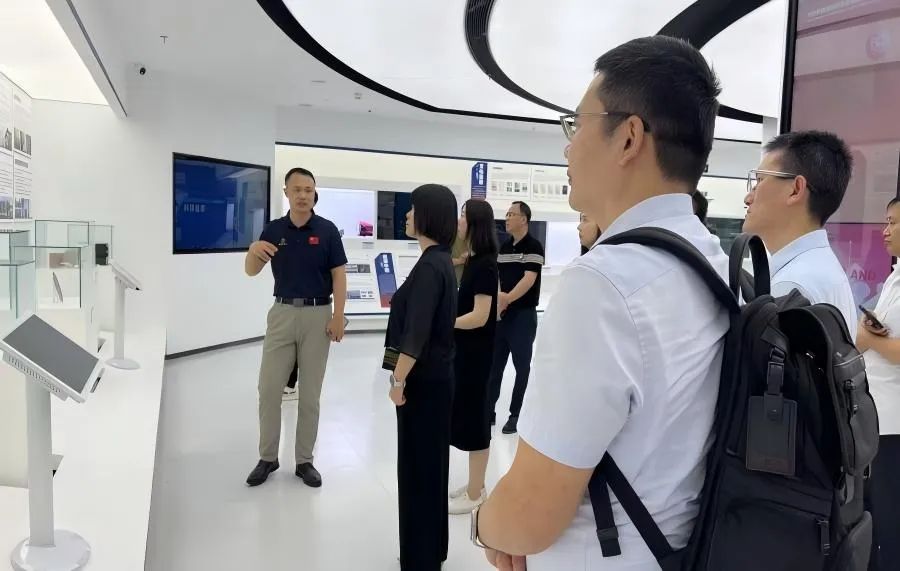 灣區(qū)產(chǎn)學(xué)研新動(dòng)態(tài)：隆信激光在哈工大（深圳）專(zhuān)場(chǎng)對(duì)接激光切割技術(shù)需求